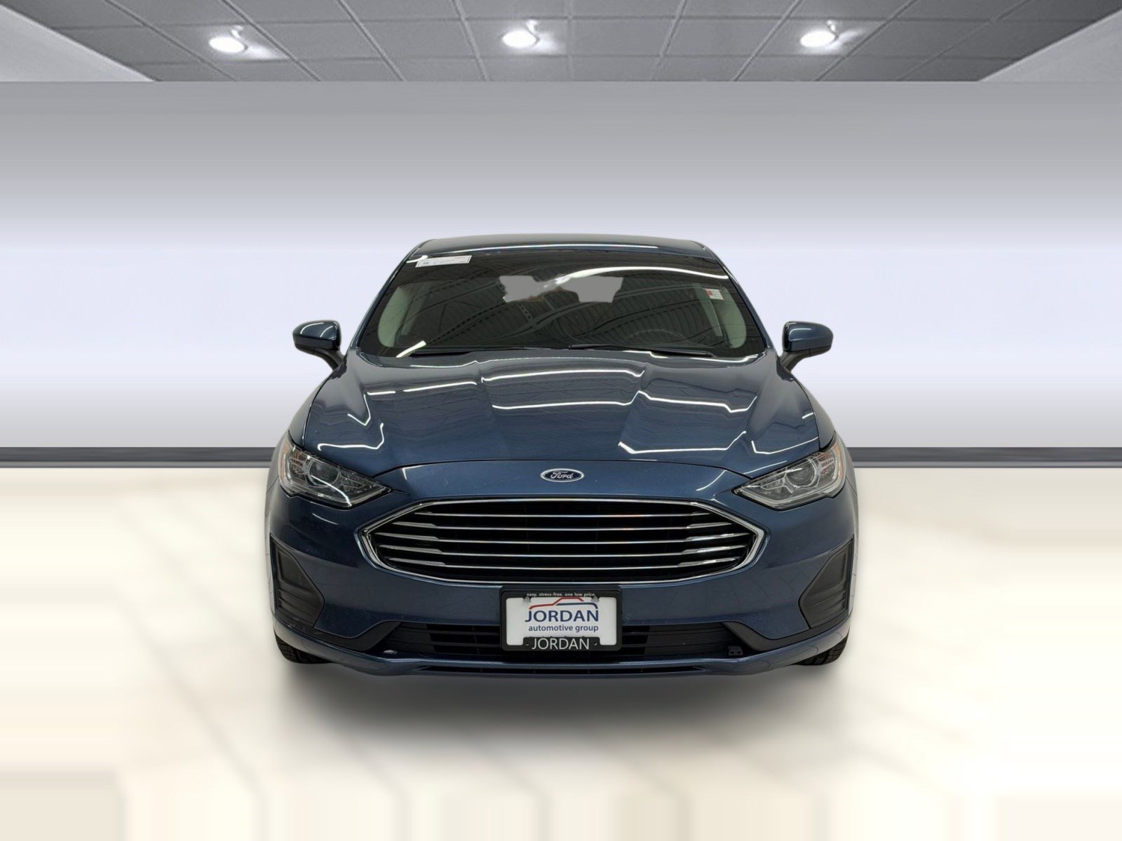 Used 2019 Ford Fusion SE FWD image 5