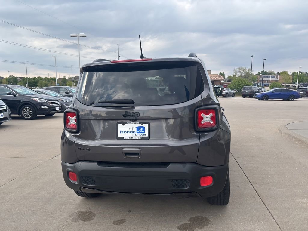Used 2018 Jeep Renegade Altitude AWD/4WD image 6
