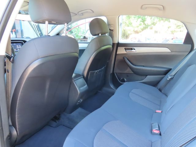 Used 2019 Hyundai Sonata SE FWD image 28