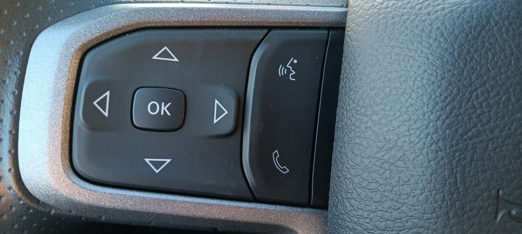 New 2024 RAM 5500 Tradesman image 15