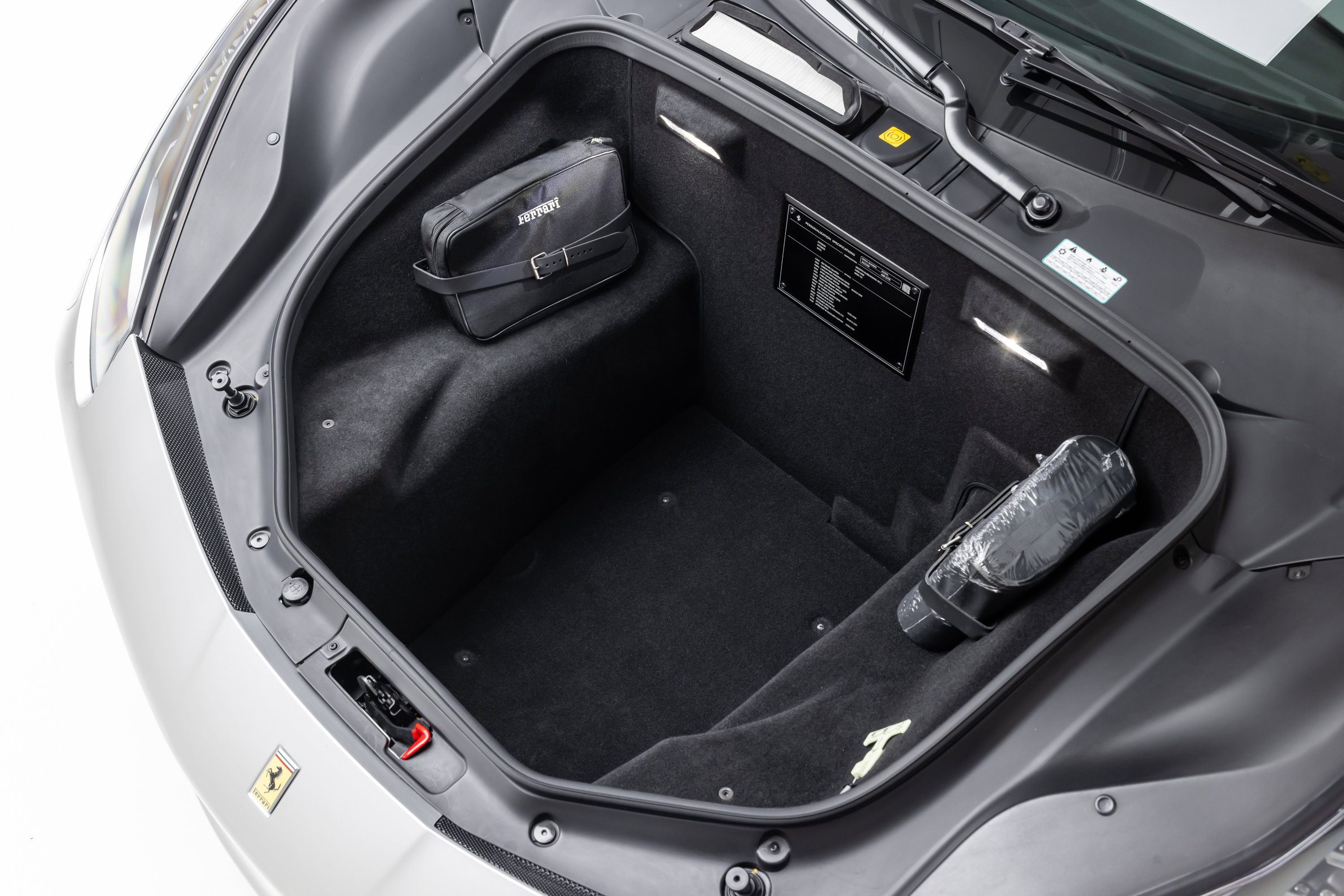 Certified 2018 Ferrari 488 GTB RWD image 56