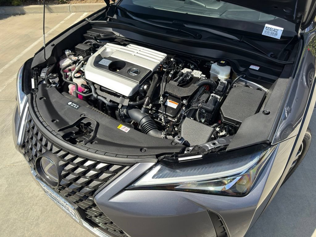 Used 2021 Lexus UX 250h w/ Accessory Package (Z1) AWD/4WD image 5
