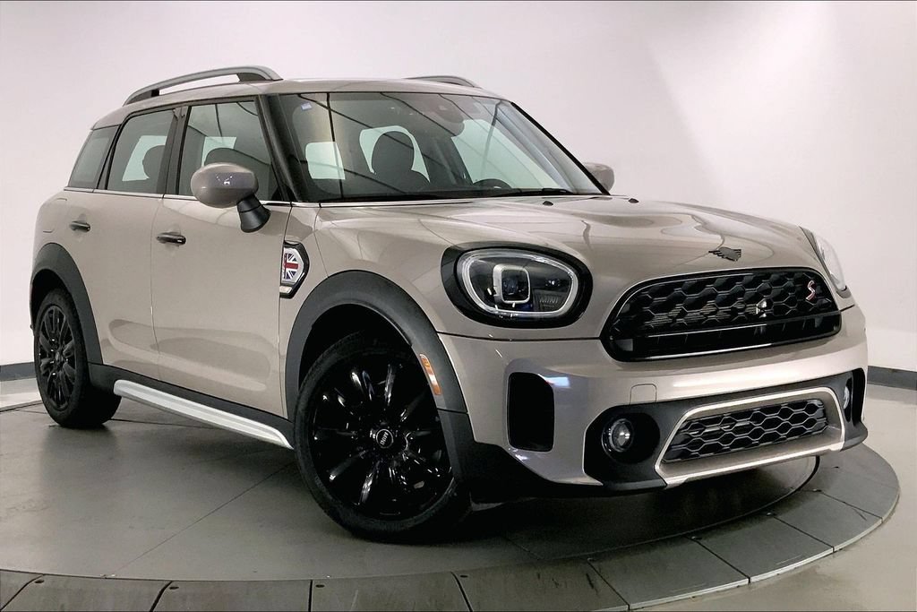Certified 2024 MINI Cooper Countryman S w/ Premium Package FWD image 33