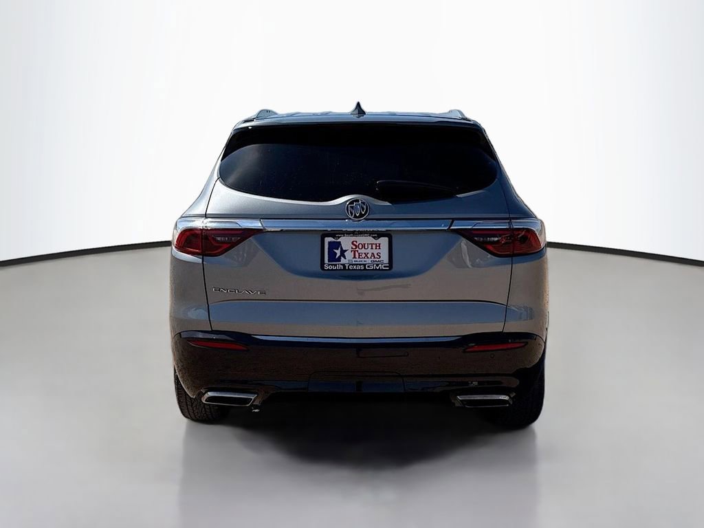 Used 2023 Buick Enclave Essence w/ Experience Buick Package FWD image 6