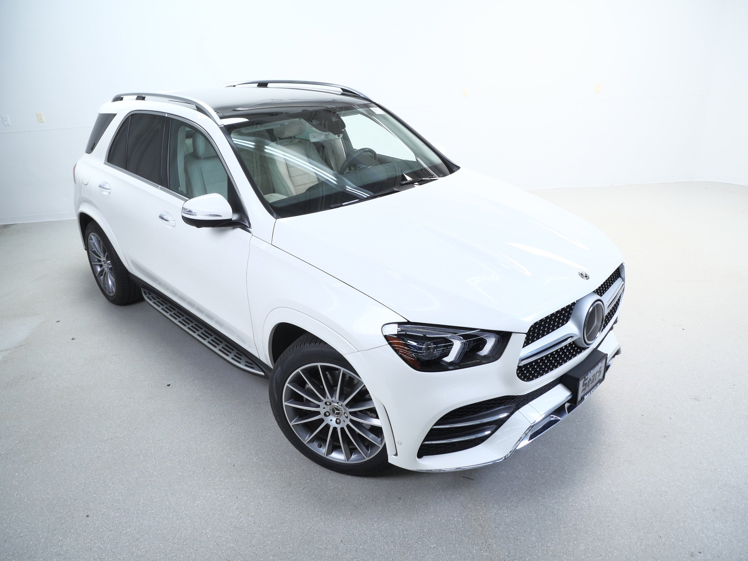 Used 2020 Mercedes-Benz GLE 450 4MATIC image 4