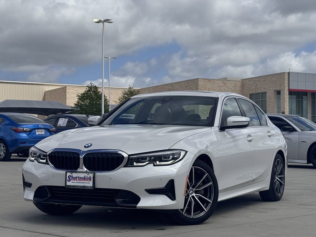 Used 2022 BMW 330i Sedan w/ Premium Package 2 image 2