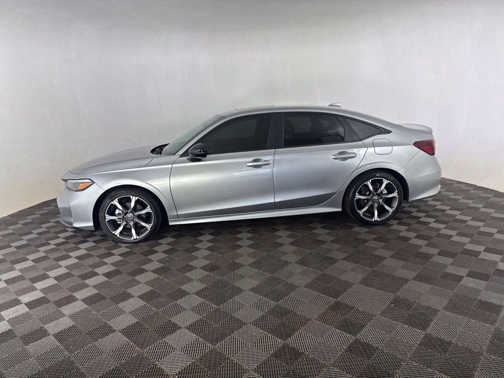 Used 2026 Honda Civic Sport Touring image 9