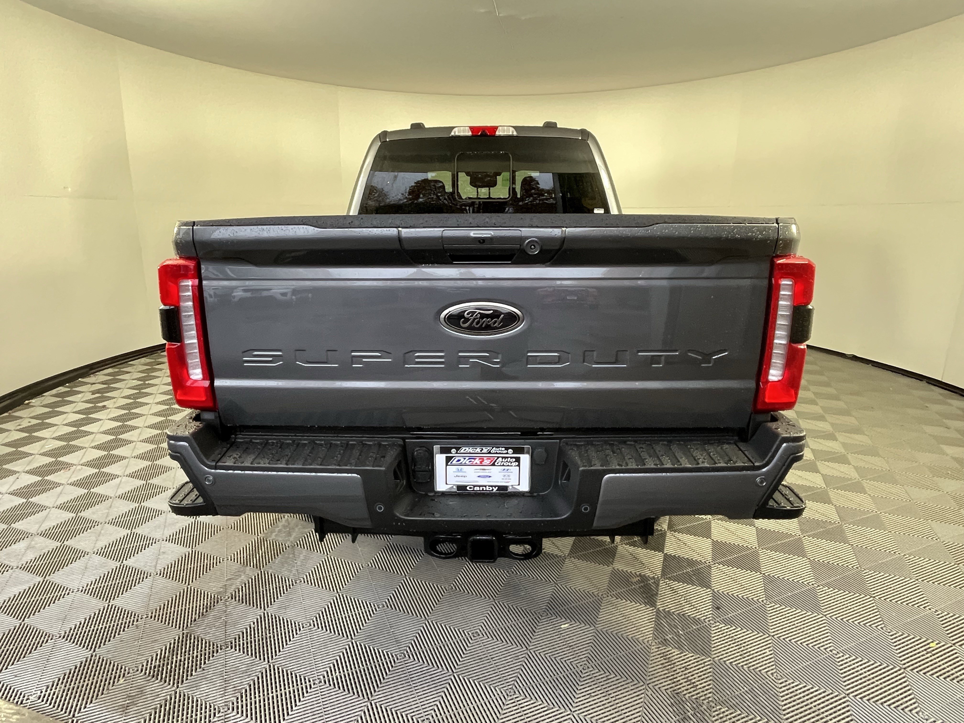 New 2026 Ford F250 XLT w/ XLT Premium Package image 4