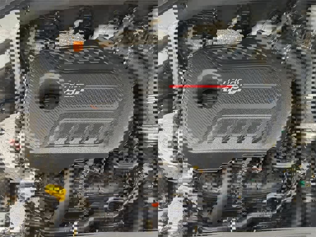 Used 2019 Hyundai Santa Fe Limited image 14