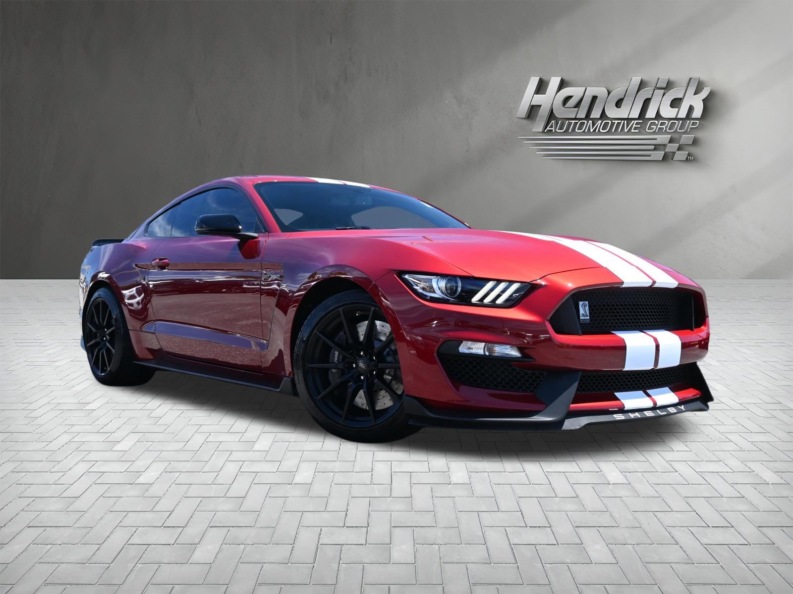 Used 2018 Ford Mustang Shelby GT350 w/ Convenience Package RWD video 2