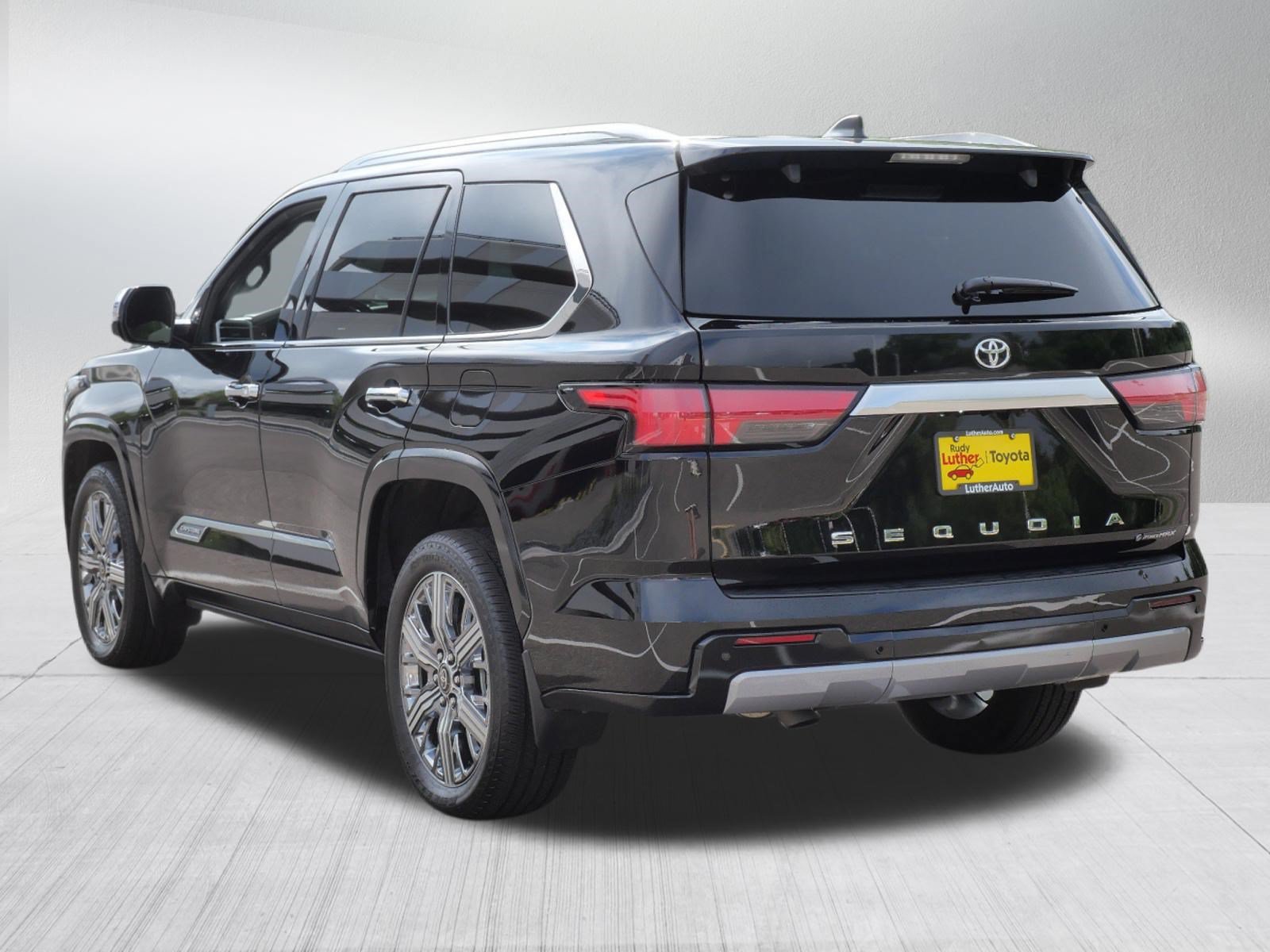 Certified 2025 Toyota Sequoia Capstone AWD/4WD image 6
