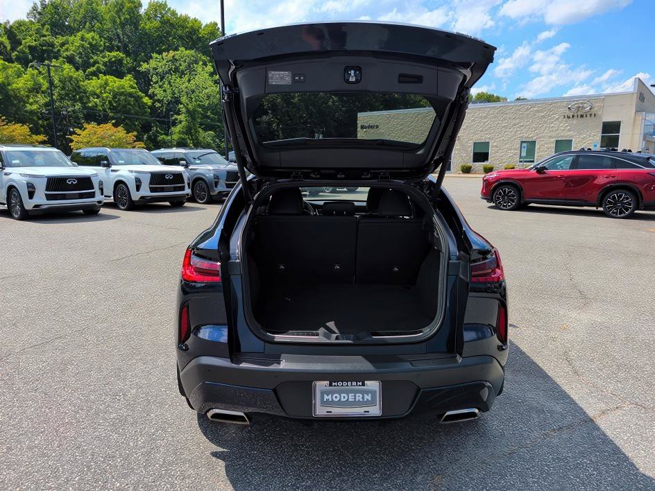 Certified 2025 INFINITI QX55 Sensory w/ Lighting Package AWD/4WD image 15