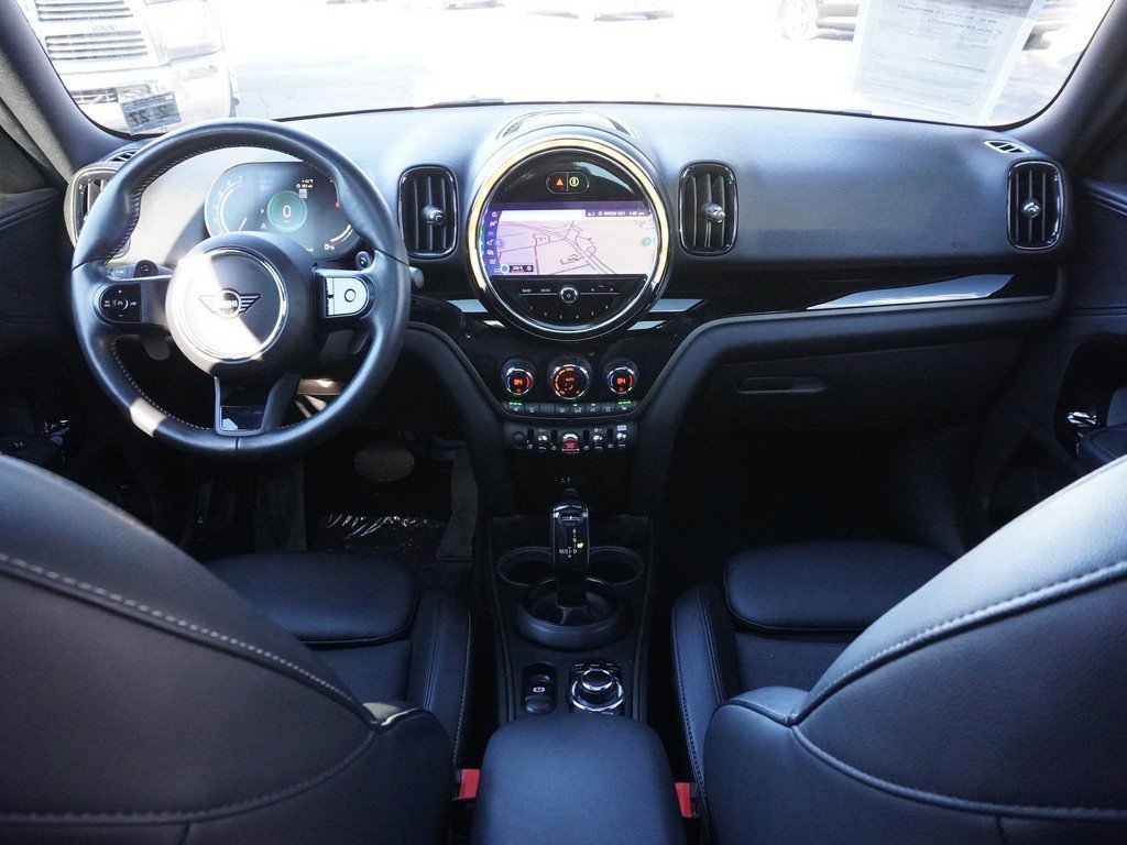 Used 2022 MINI Cooper Countryman S w/ Premium Package image 40