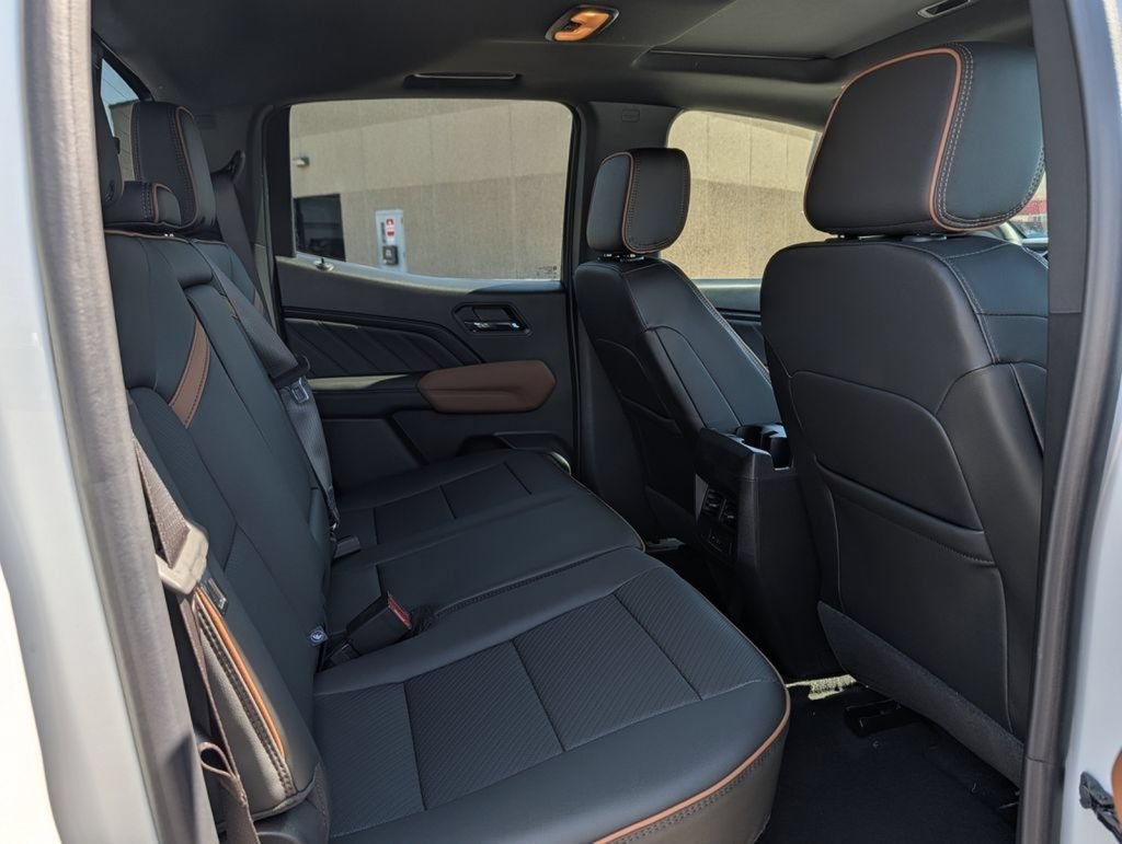 New 2026 GMC Canyon AT4 w/ Technology Plus Package AWD/4WD image 25