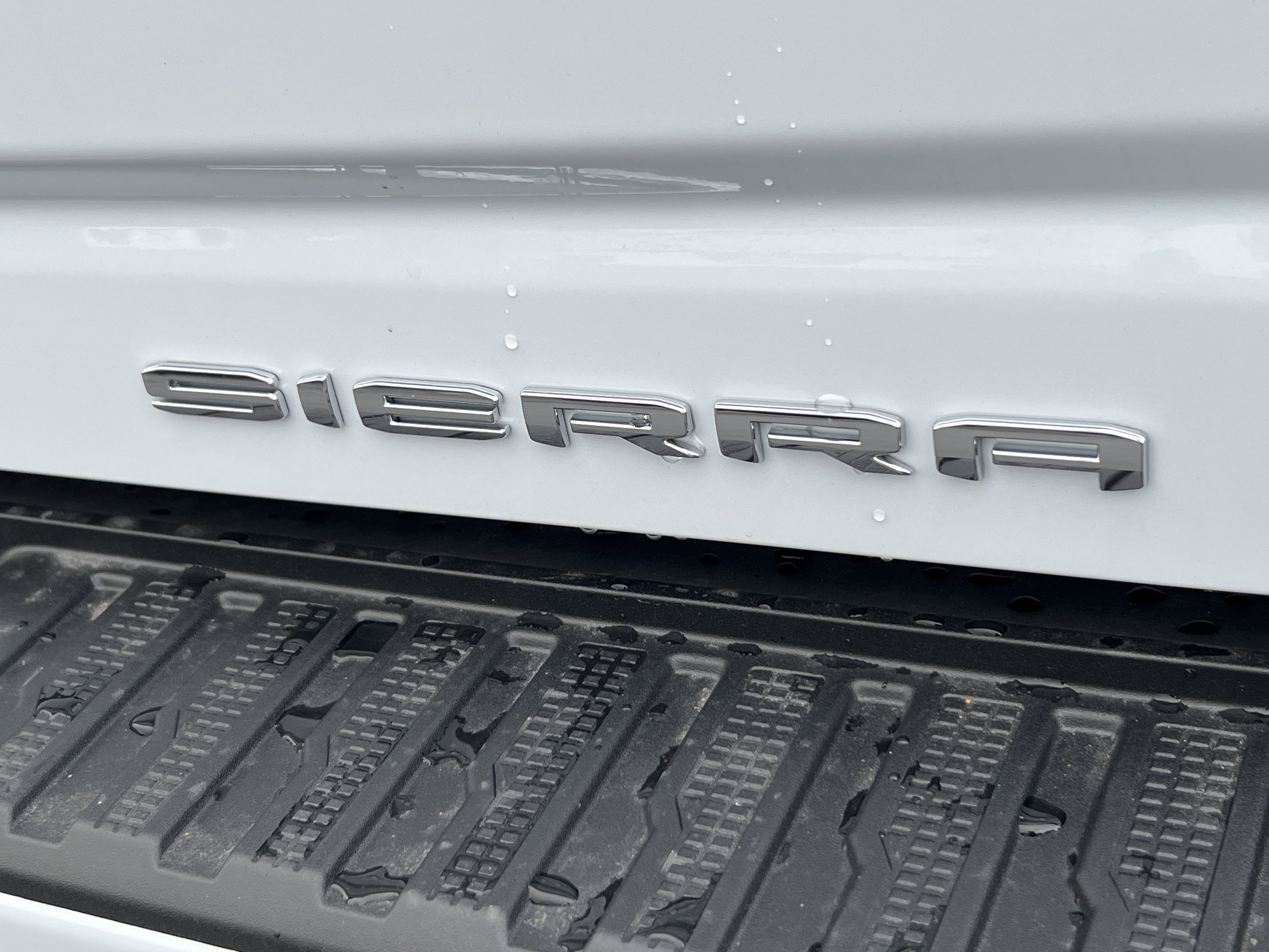 New 2026 GMC Sierra 2500 Denali w/ Denali Reserve Package image 9