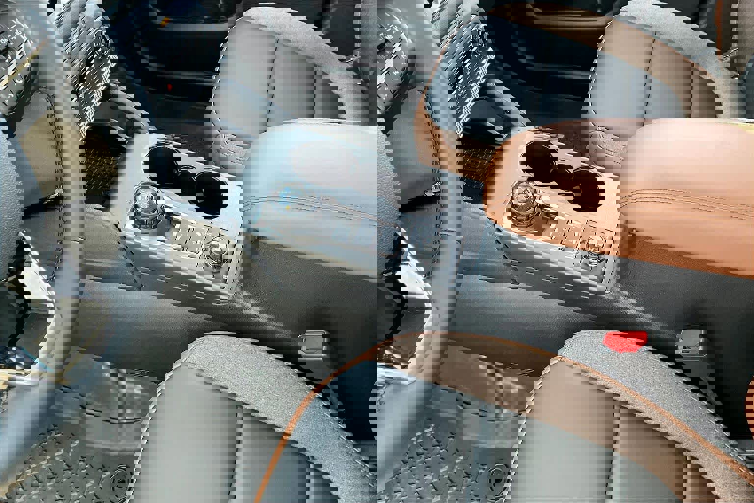 Used 2025 Ford Bronco Sport Outer Banks w/ Sasquatch Outer Banks Package image 15