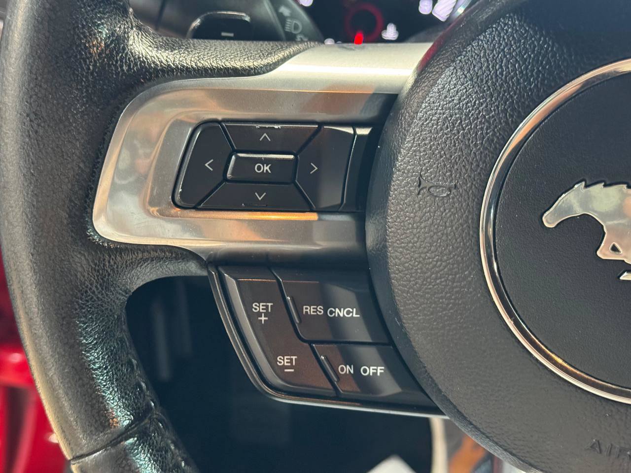 Used 2015 Ford Mustang Coupe RWD image 16