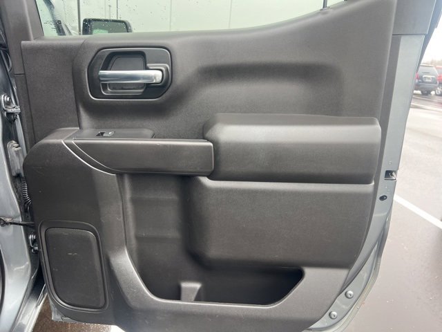Used 2021 Chevrolet Silverado 1500 Custom w/ LPO, Dark Essentials Package image 12