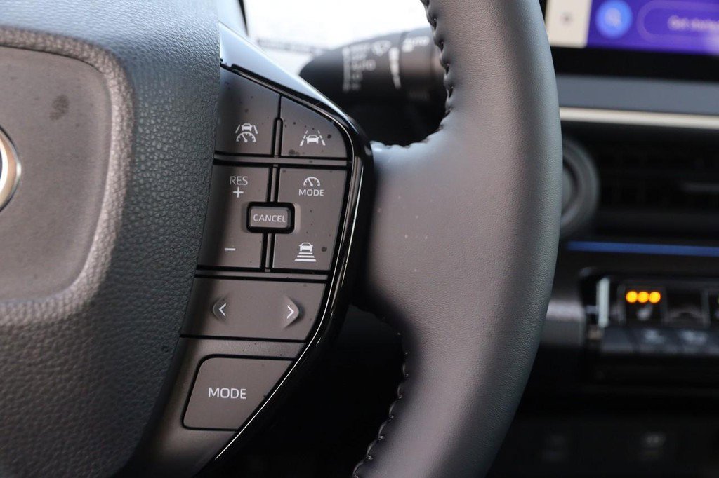 New 2026 Toyota Prius XLE image 13