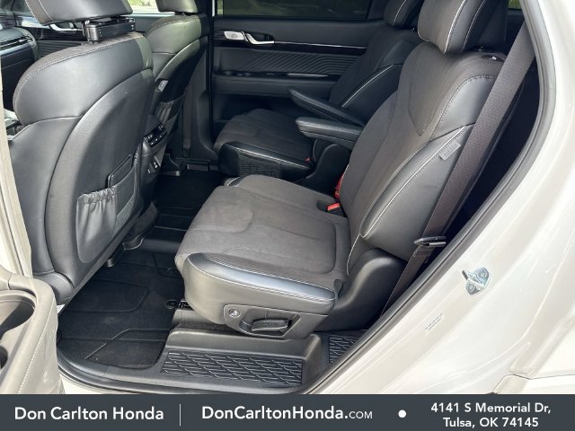 Used 2025 Hyundai Palisade Calligraphy AWD/4WD image 14