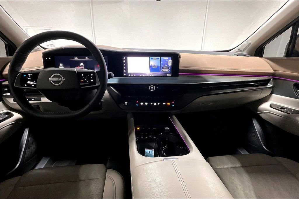 Used 2025 Nissan Murano Platinum w/ Cargo Package image 18