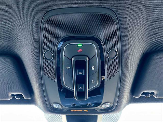 Used 2025 Audi Q5 Prestige w/ Prestige Package image 31