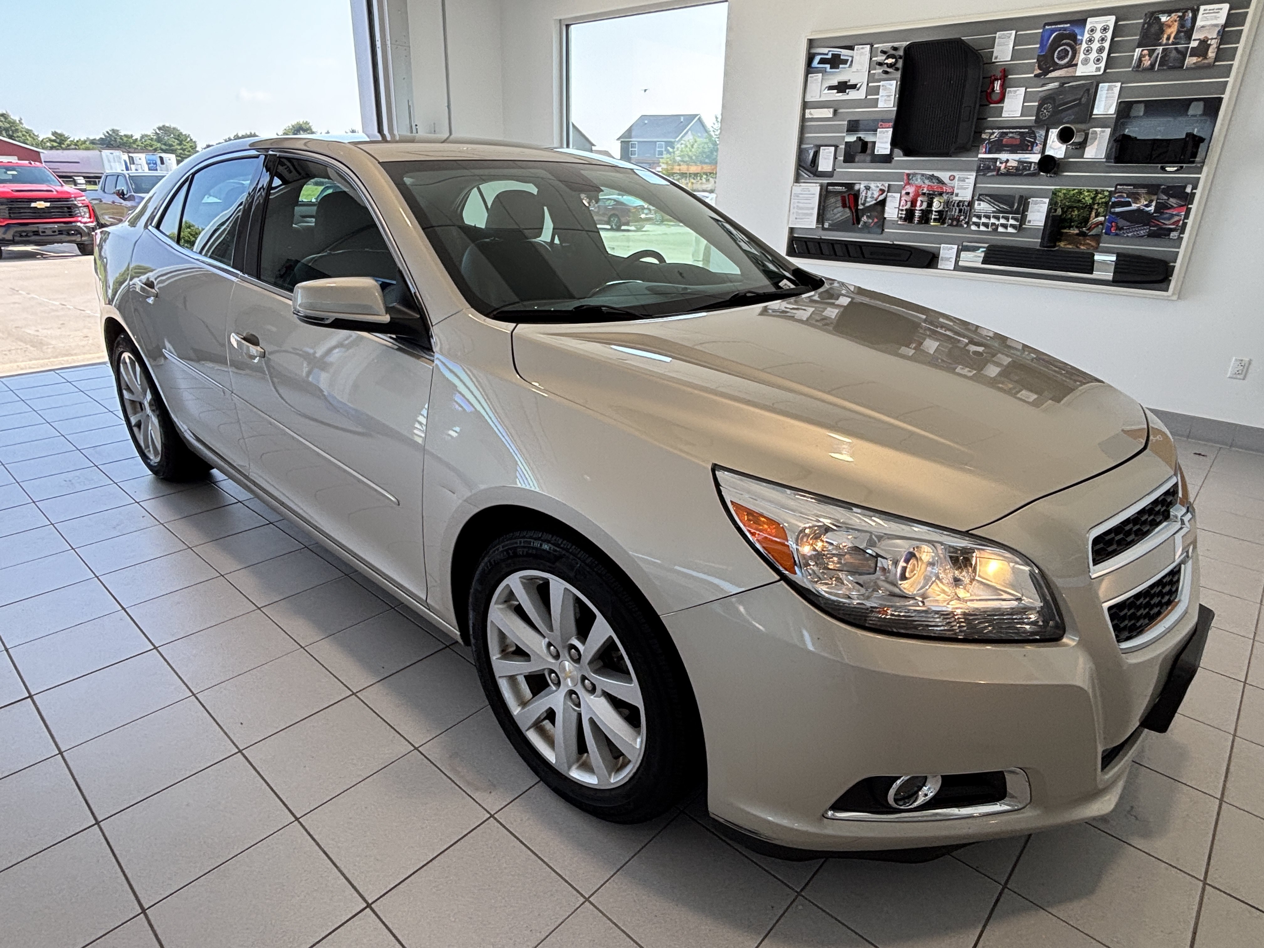 Used 2013 Chevrolet Malibu LT FWD image 5