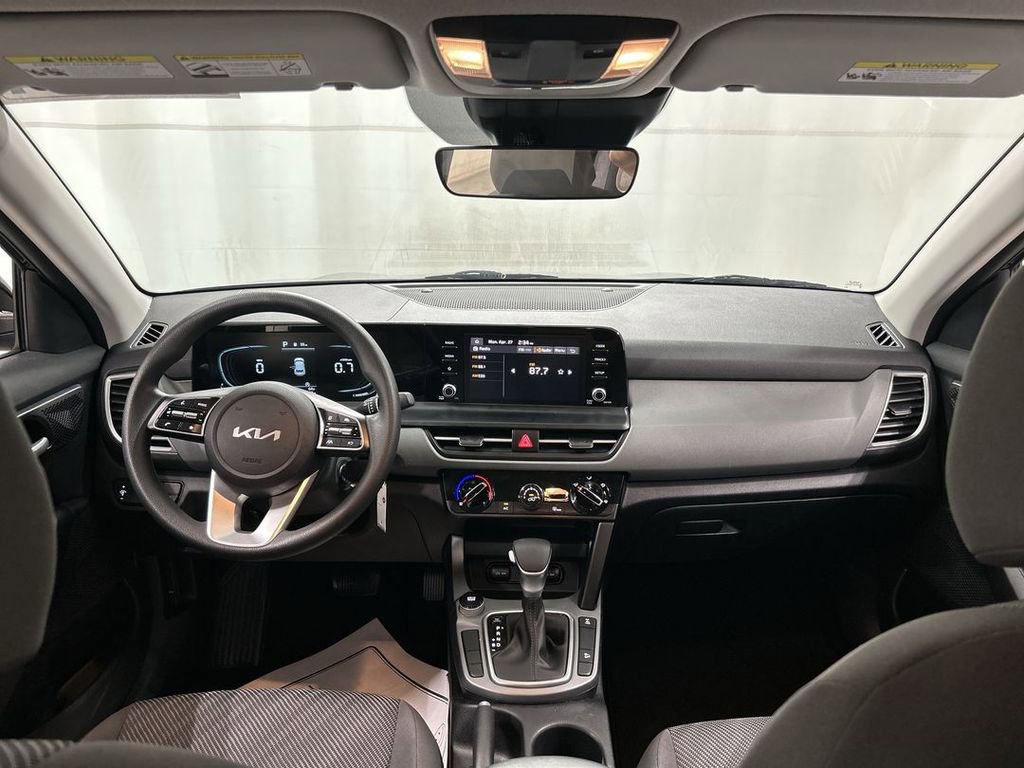 Certified 2024 Kia Seltos LX AWD/4WD image 18
