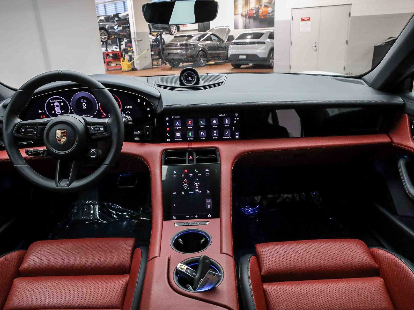 Used 2025 Porsche Taycan 4S image 11