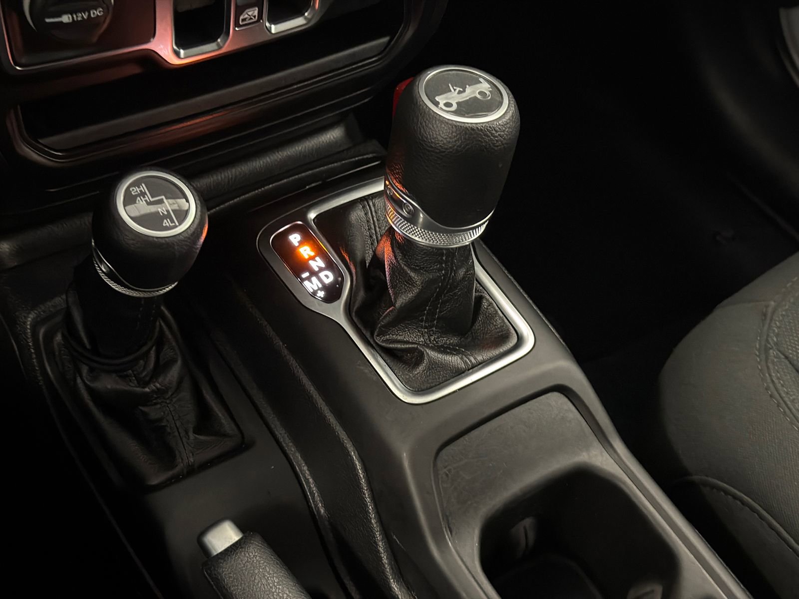 Used 2020 Jeep Wrangler Unlimited Sport image 27