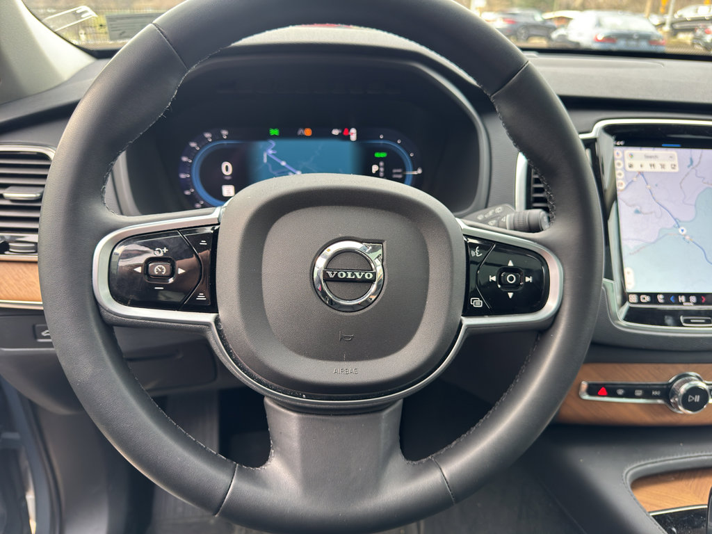 Used 2023 Volvo XC90 T8 Plus image 14