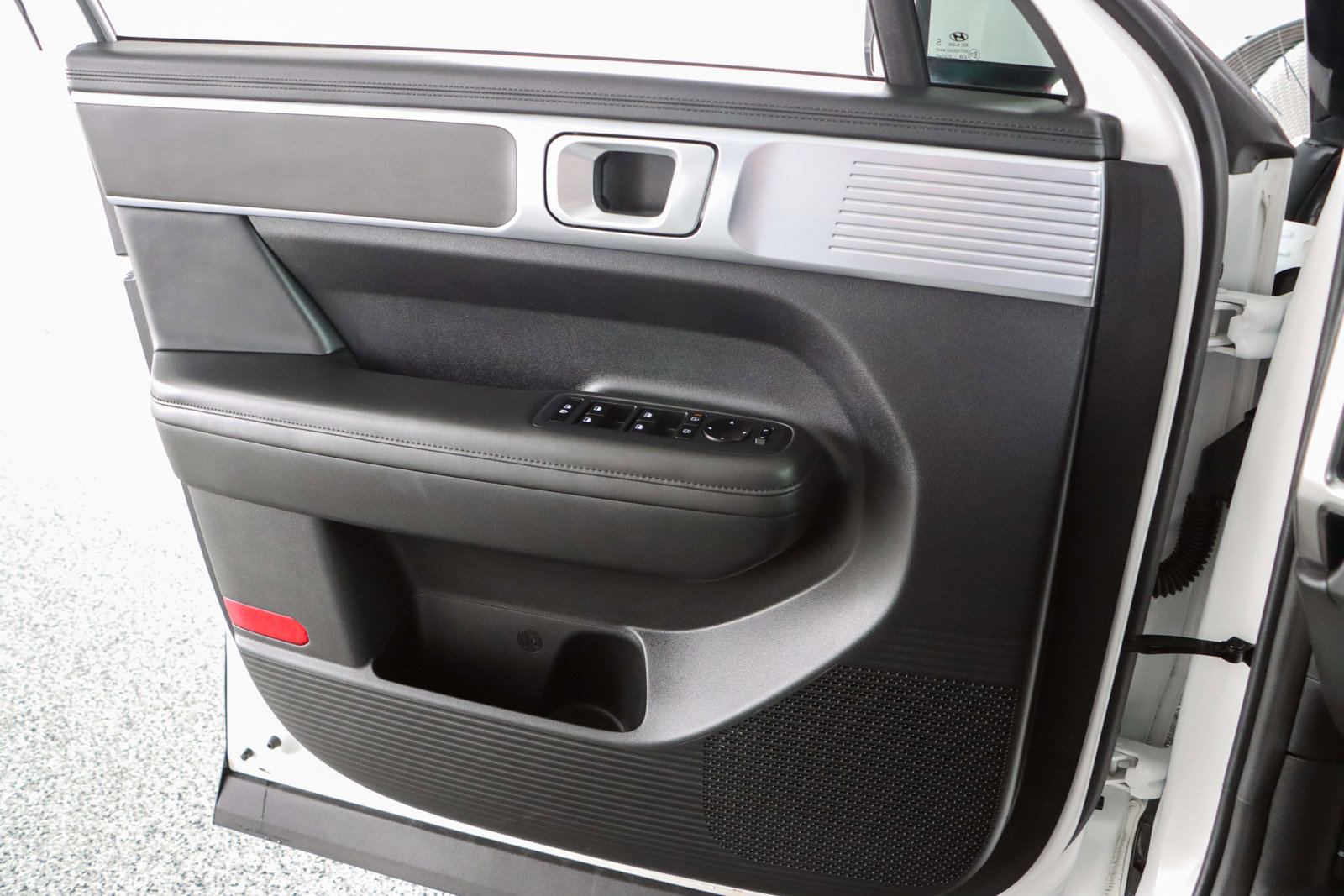 Used 2024 Hyundai Santa Fe SEL image 22