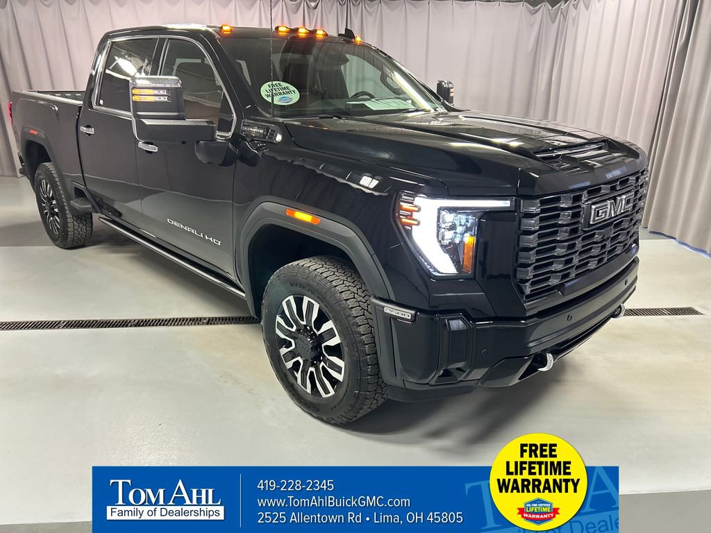 Used 2025 GMC Sierra 2500 Denali Ultimate AWD/4WD image 1