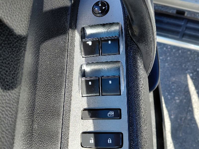 Used 2013 Chevrolet Silverado 1500 LS AWD/4WD image 14