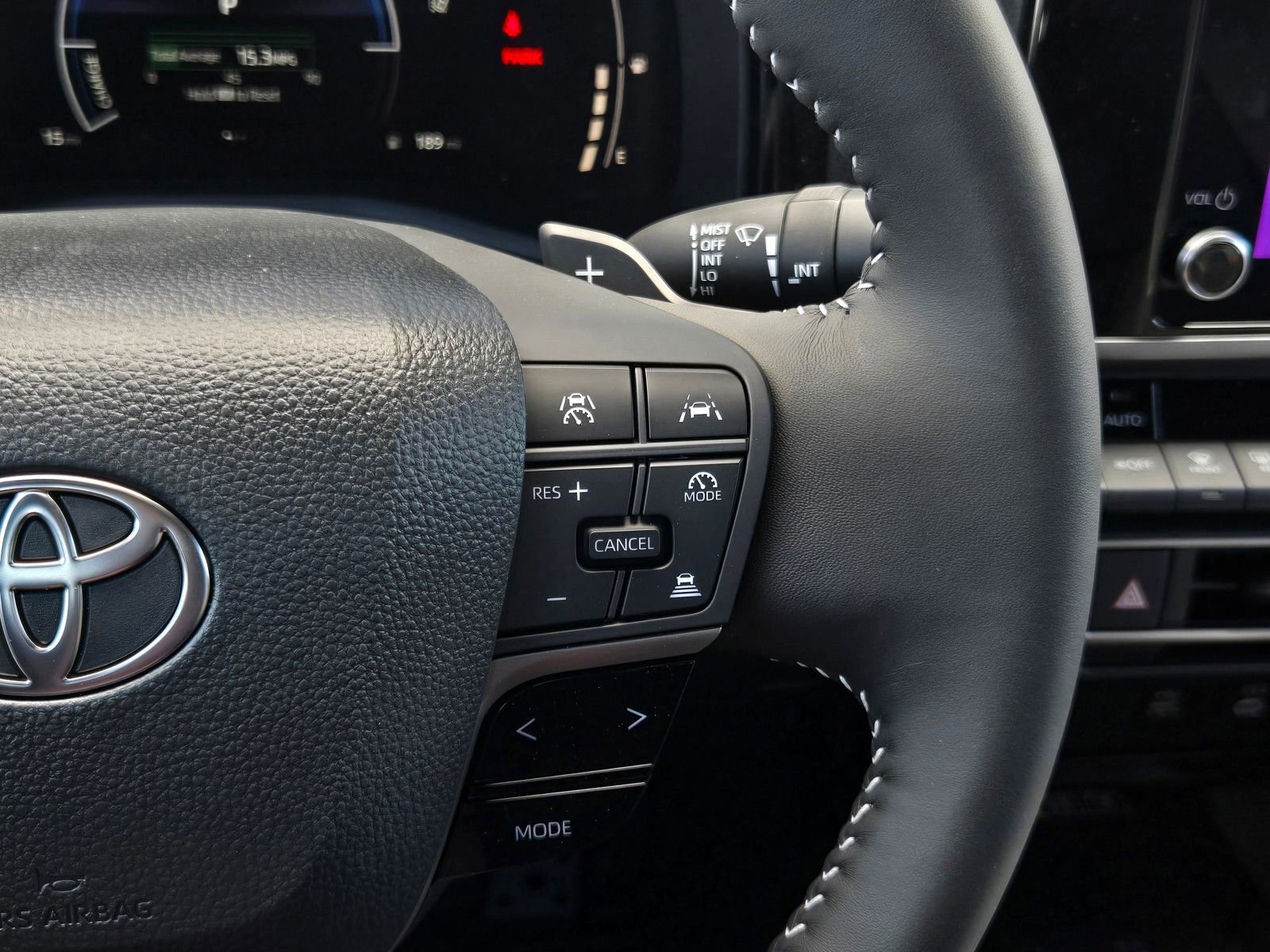 Certified 2026 Toyota Camry SE w/ Convenience Package FWD image 19