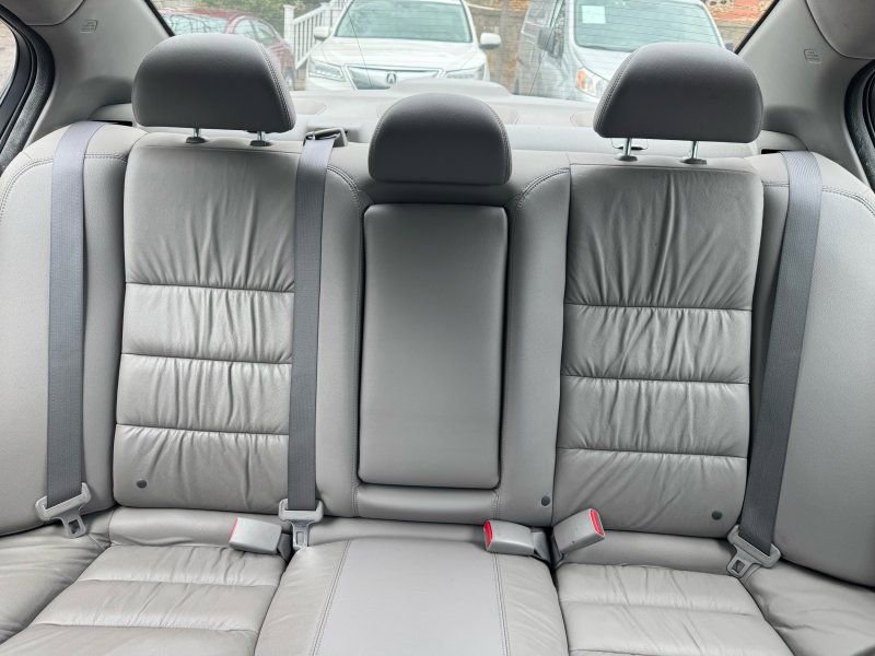 Used 2010 Honda Accord EX-L image 22