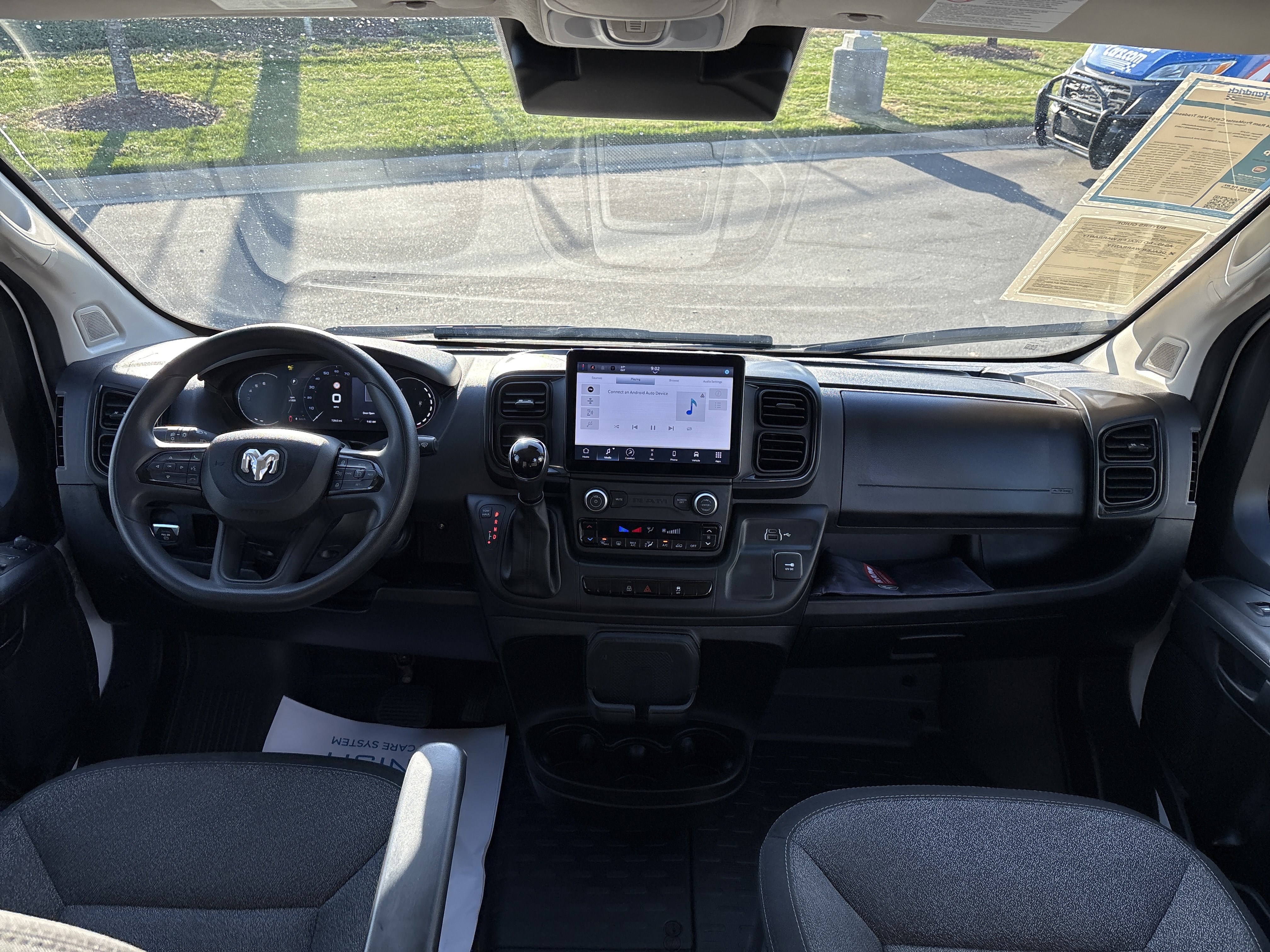 Used 2024 RAM ProMaster 2500 w/ Premium Convenience Group image 19