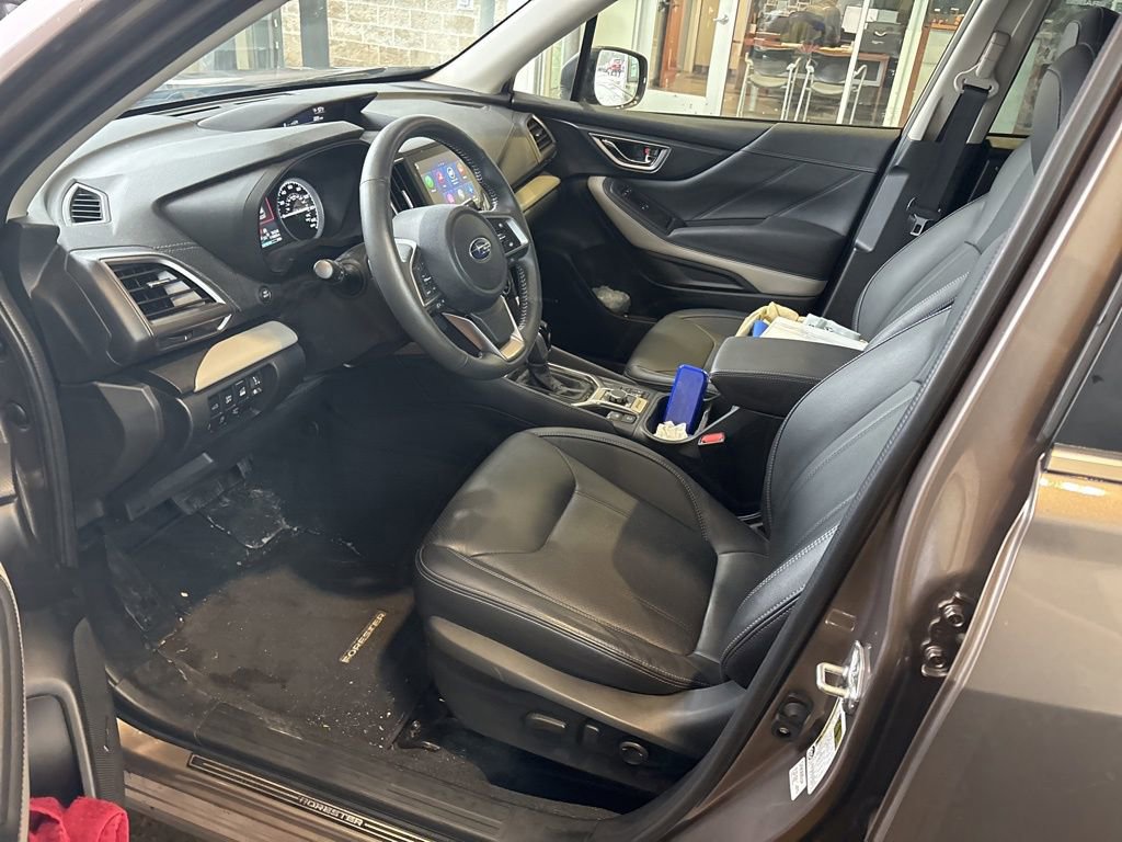 Certified 2023 Subaru Forester Limited image 43