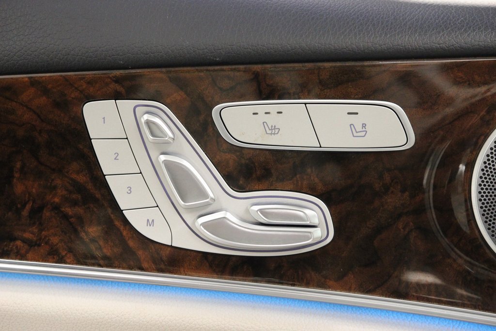 Used 2018 Mercedes-Benz E 300 E 300 image 23