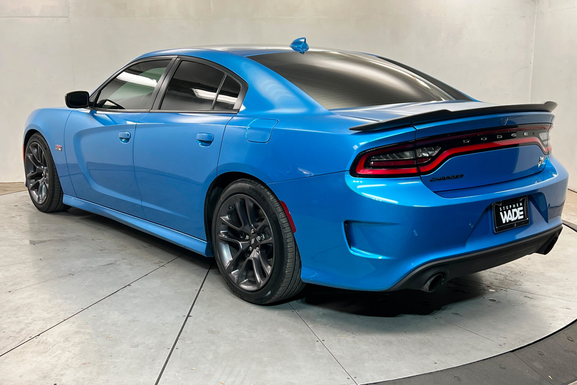 Used 2023 Dodge Charger Scat Pack w/ Plus Group RWD image 3