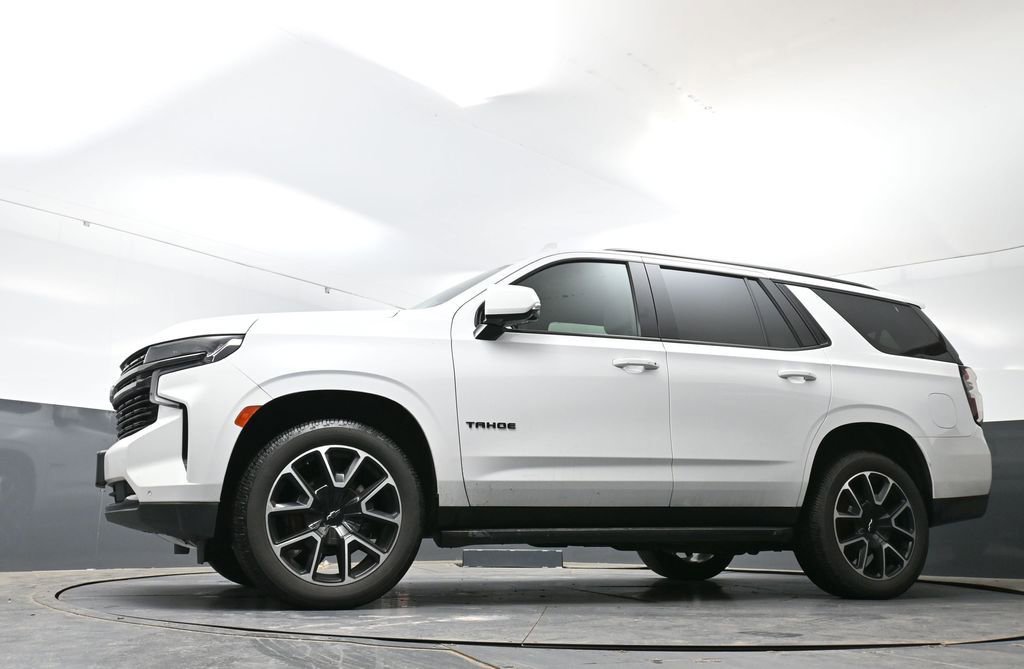 Used 2021 Chevrolet Tahoe RST w/ Luxury Package AWD/4WD image 29