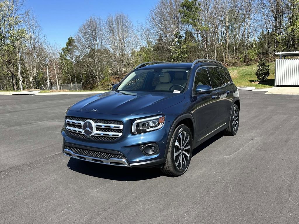 Used 2023 Mercedes-Benz GLB 250 video 3