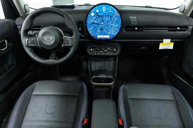 Certified 2025 MINI Cooper S image 21