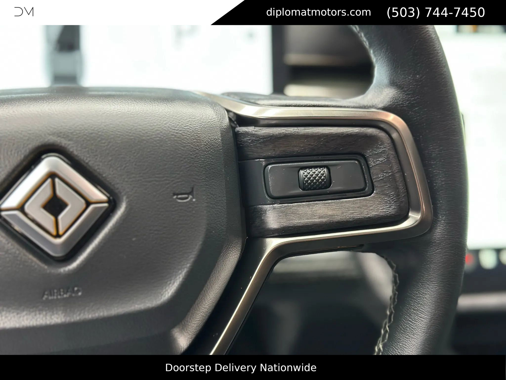 Used 2022 Rivian R1T Adventure image 30