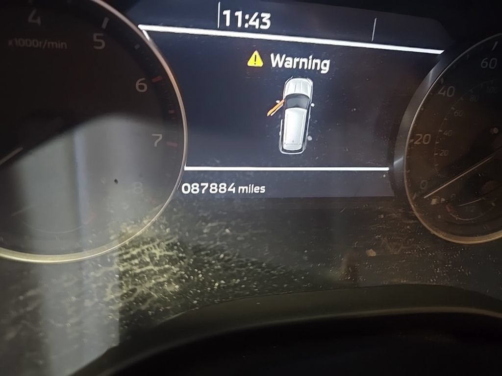 Used 2022 Mitsubishi Outlander SE AWD/4WD image 6