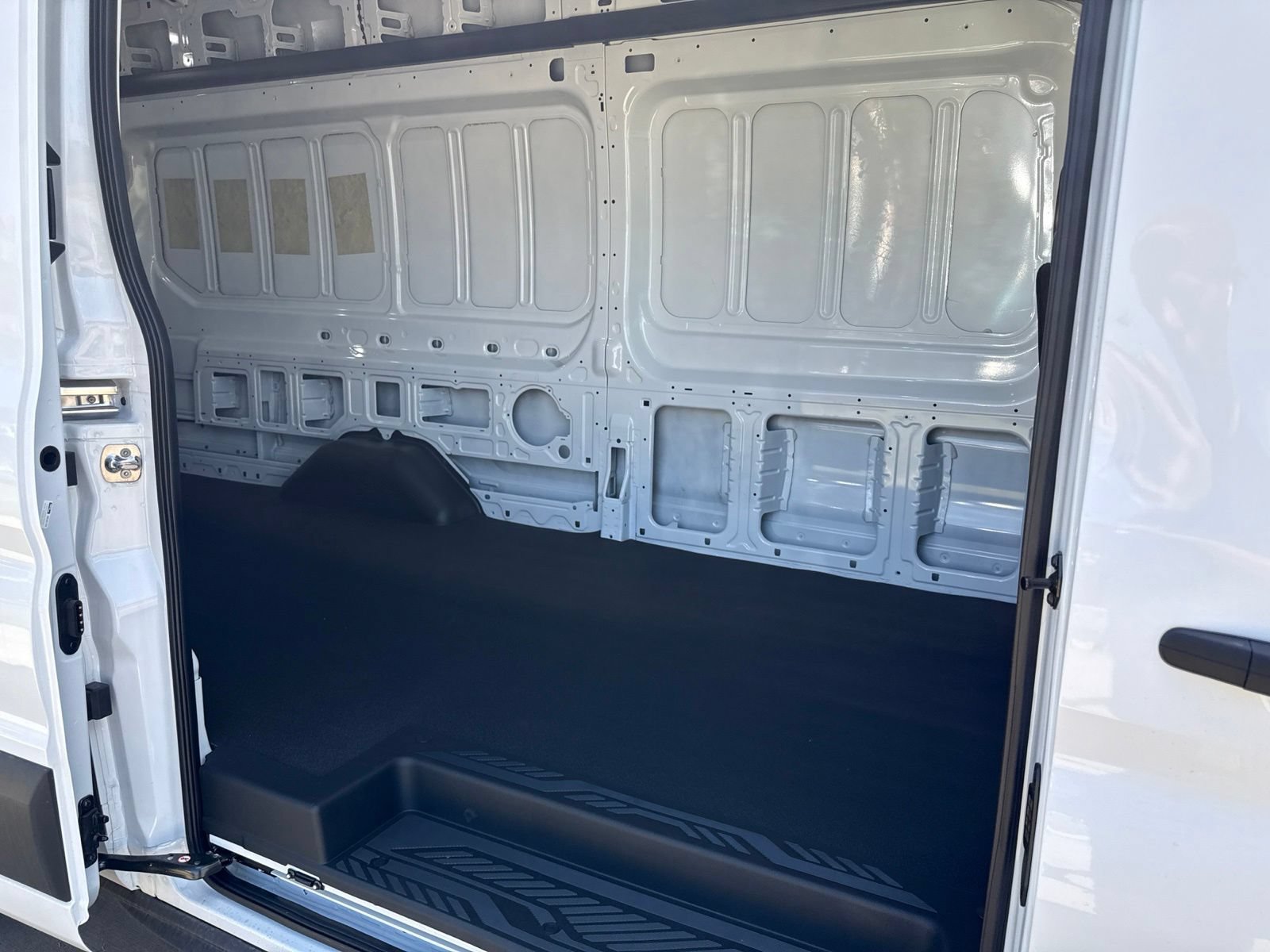 New 2026 Ford Transit 350 148 High Roof Extended AWD image 8
