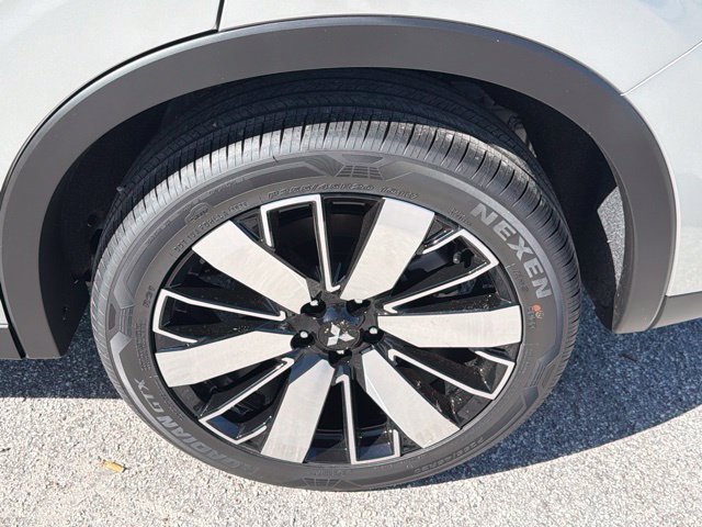 New 2026 Mitsubishi Outlander SE FWD image 17