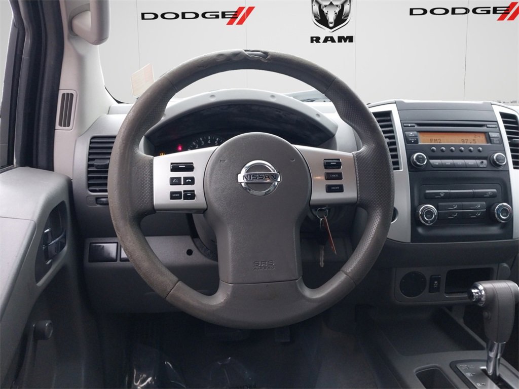 Used 2014 Nissan Frontier S image 11