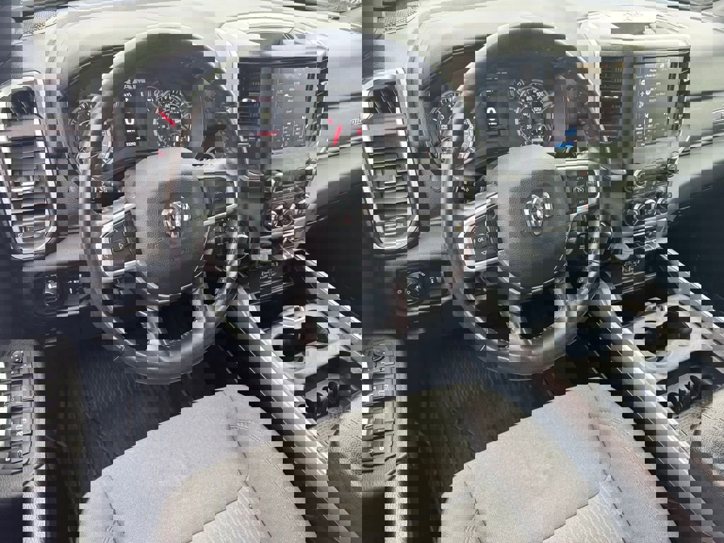 Used 2023 RAM 1500 Big Horn image 22