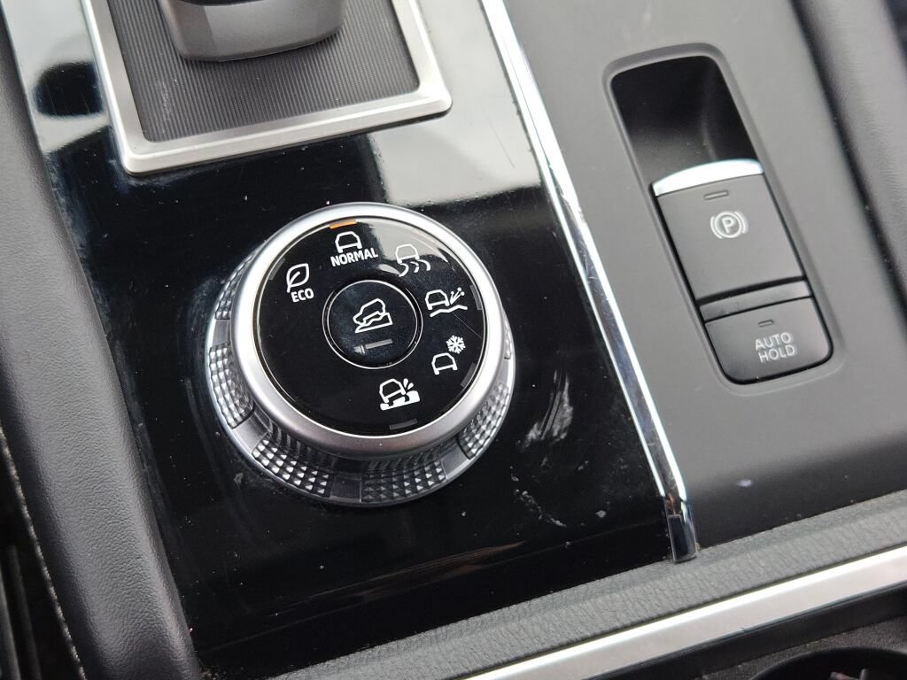 Used 2024 Mitsubishi Outlander SE AWD/4WD image 33